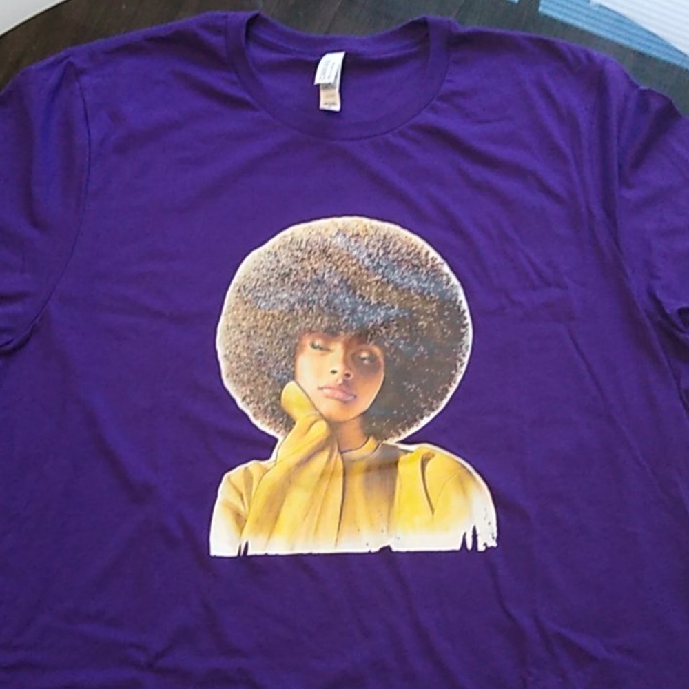 Custom t shirt